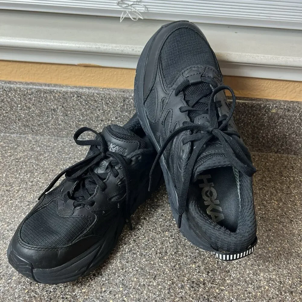 HOKA One One Clifton Trainer Running Shoes Black Womens 8.5 Lace Up Low Mens 7.5